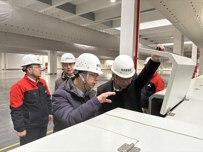中国有研副总经理毛昌辉一行到有研新能源开展安全生产检查